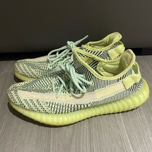 Adidas Yeezy Boost 350 V2 Yeezreel Non-Reflective Shoes Size 9